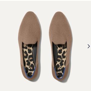 Never worn Rothy’s The Almond Loafer size 7 in Portobello